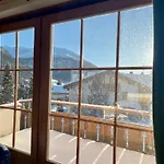 Pensjonat St Moritz Madulain